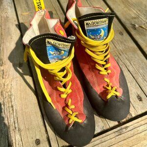 La Sportiva Climbing Shoes - size 44